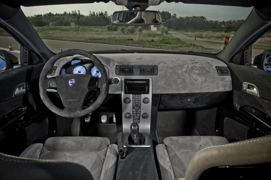  Volvo C30 Polestar Performance Concept 2010 года  (фото 21 из 45)